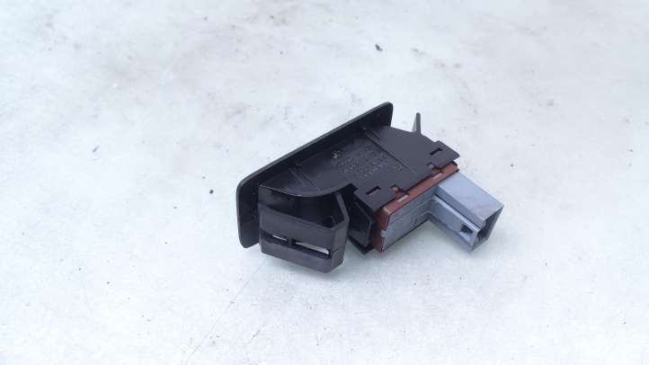 Volkswagen Touran I (2003 - 2010)  1T0959551 Включатель открытия топливного бака
