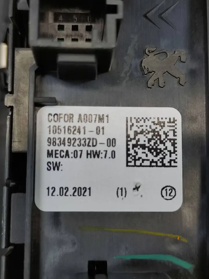 Citroen C4 (2016 - ) 98349233ZD Кнопка стеклоподъемников — фото 2