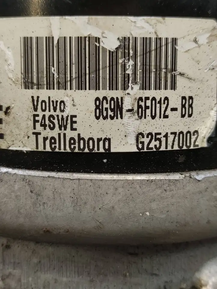 Volvo XC60 (2008 - 2013) 8G9N6F012BB Опора двигателя — фото 4