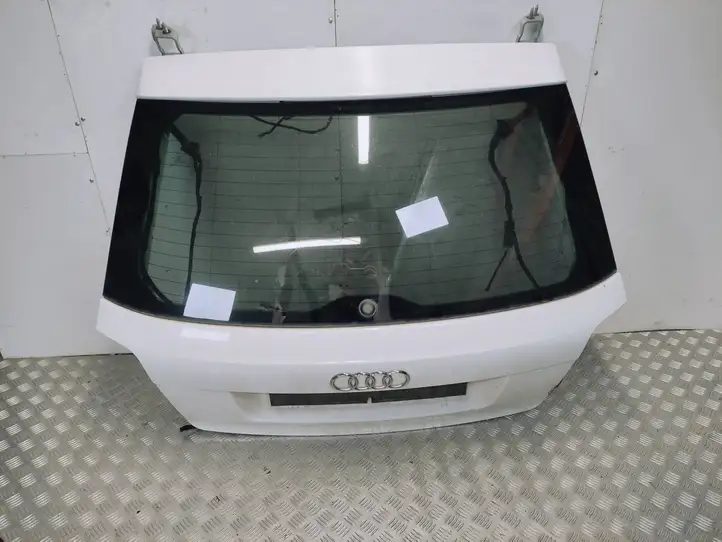 Audi A3/S3 8P (2008 - 2013) Крышка багажника — фото 1