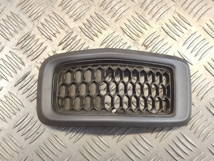 Jeep Cherokee (2013 - 2017) 68503626AA Передняя решетка — фото 1