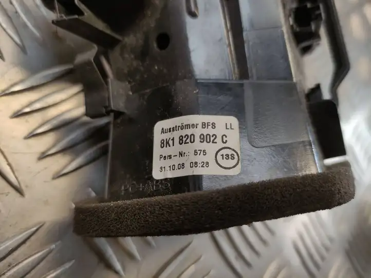 Audi A4 S4 B8 8K (2007 - 2011) 8K1820902C Боковой воздушный дефлектор — фото 3