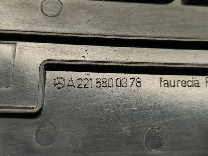 Mercedes-Benz S W221 (2005 - 2013) A2216800378 Прочие детали салона — фото 4