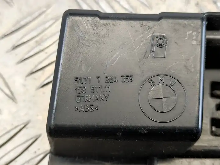 BMW 1 F20 F21 (2011 - 2019) 7264359 Усилитель порога — фото 2