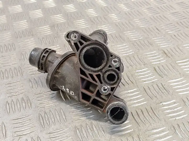 BMW 1 F20 F21 (2011 - 2019) 8575625 Термостат — фото 1