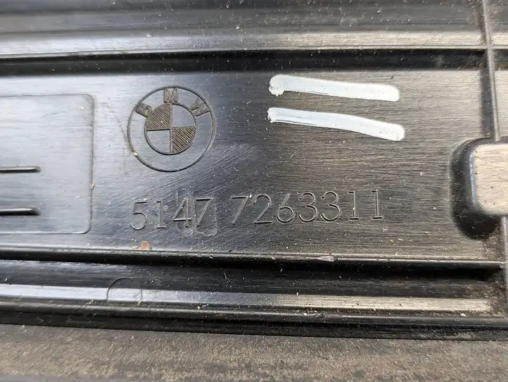 BMW 1 F20 F21 (2011 - 2019) 7263311 Внутренняя отделка переднего порога — фото 3