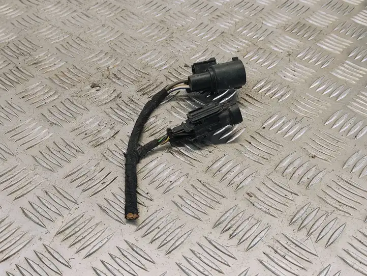 Opel Zafira B (2008 - 2014) 30530701B Прочая электропроводка — фото 4