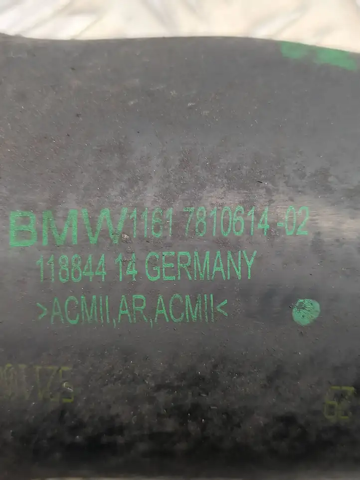 BMW 5 GT F07 (2010 - 2017) 7810614 Трубки интеркулера / Шланги интеркулера — фото 4