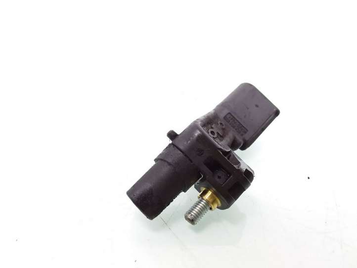 Audi A4 (2004 - 2009)  036906433A Датчик оборотов коленчатого вала