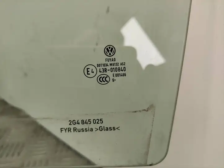 Volkswagen Polo VI (2015 - 2019) 2G4845025 Стекло задней двери — фото 3