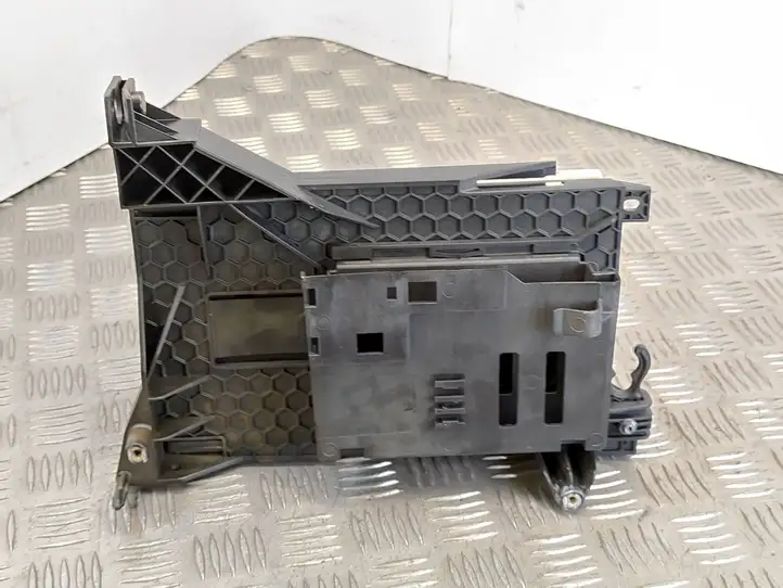 Mercedes-Benz CLA C117,X117,W117 (2013 - 2019) A1569007702 Модуль комфорта — фото 1