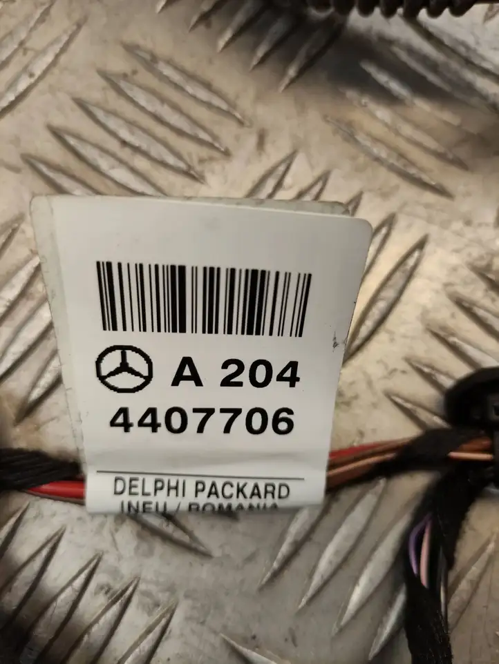 Mercedes-Benz C W204 (2007 - 2014) A2044407706 Проводка задней двери — фото 3