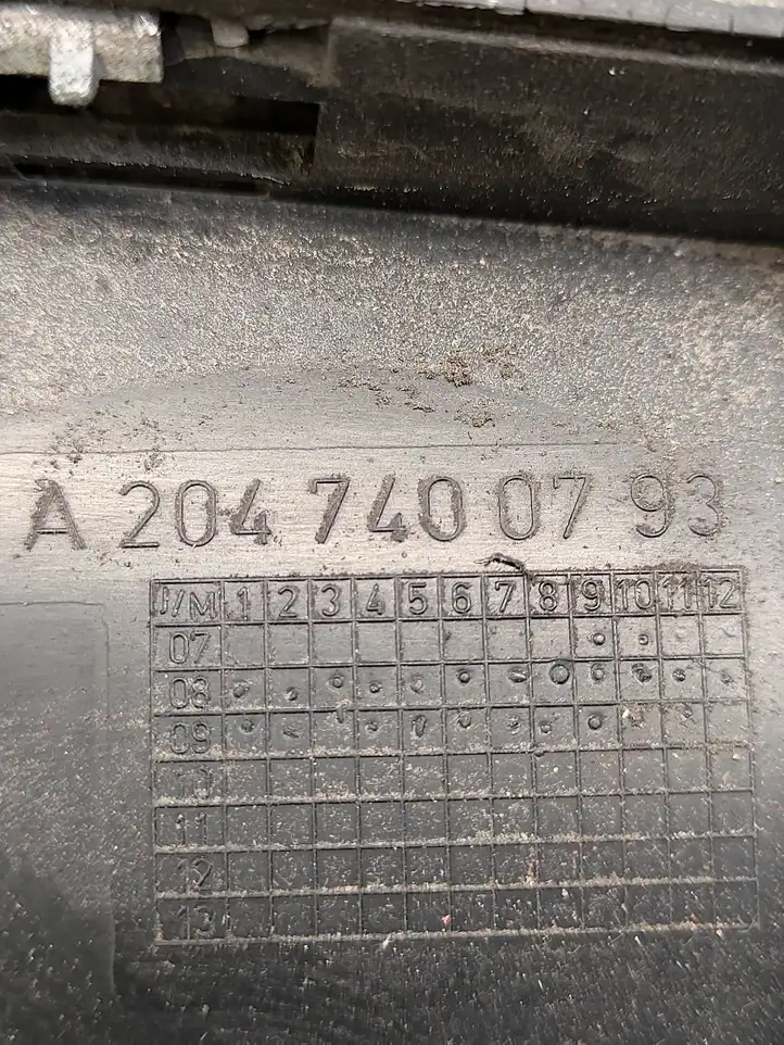 Mercedes-Benz C W204 (2007 - 2014) A2047400793 Подсветка номера — фото 3