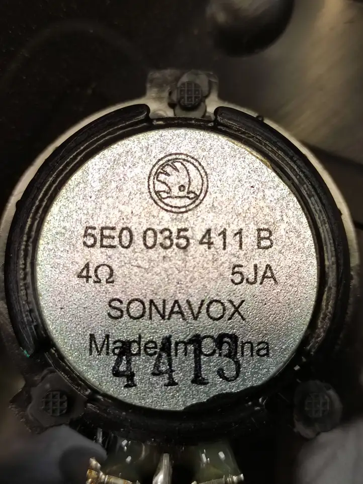 Skoda Octavia Mk3 (5E) (2013 - 2019) 5E0837973 Твитер передней двери — фото 4