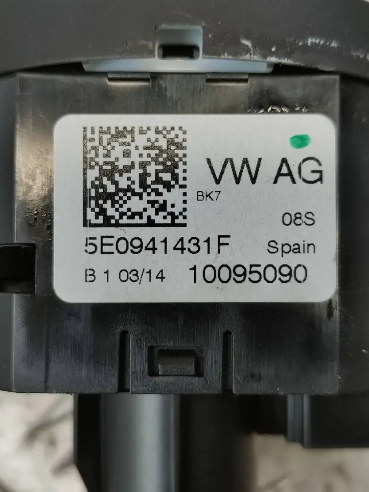 Skoda Octavia Mk3 (5E) (2013 - 2019) 5E0941431F Включатель фонарей — фото 6