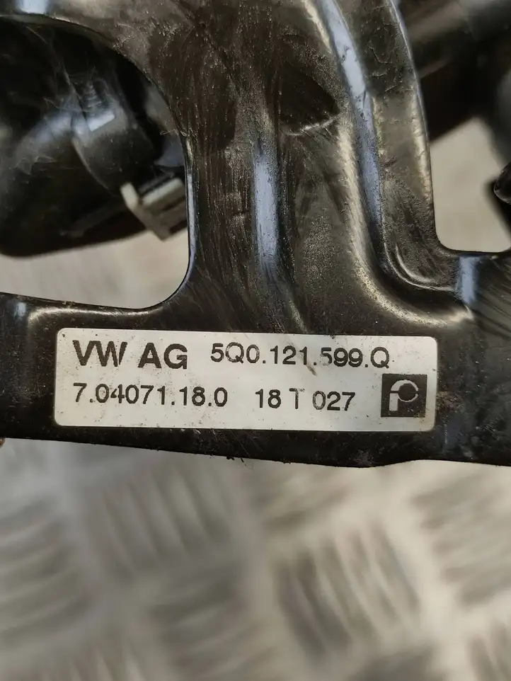 Audi A3/S3 8V (2016 - 2020) 5Q0121599Q Электроциркуляционный насос — фото 7