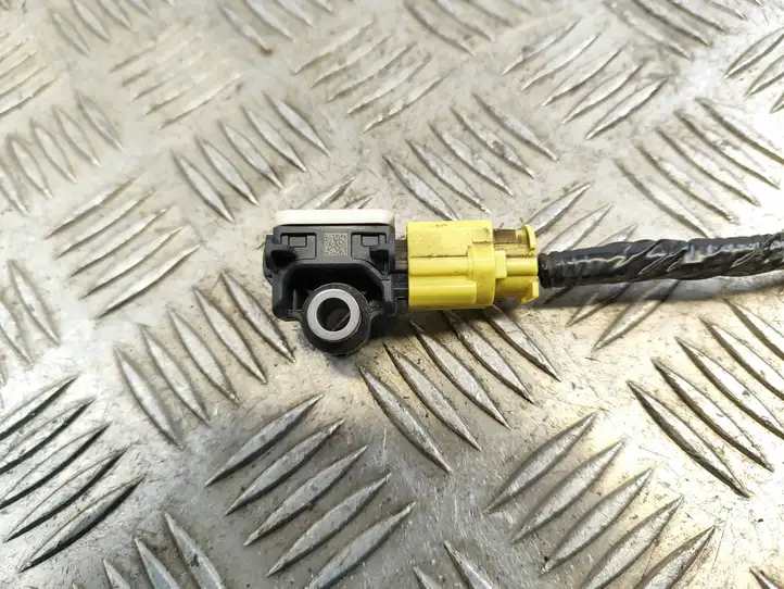 Nissan Juke I F15 (2010 - 2018) 988301EA0A Датчик удара SRS — фото 2