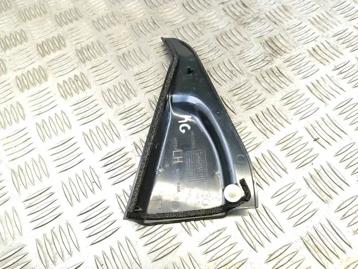 Nissan Juke I F15 (2010 - 2018) 822931KA0A Прочая отделка задней двери — фото 3