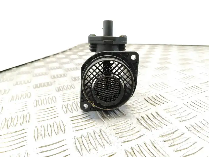 Volkswagen Golf V (2003 - 2009) 038906461B Датчик массового расхода воздуха — фото 1