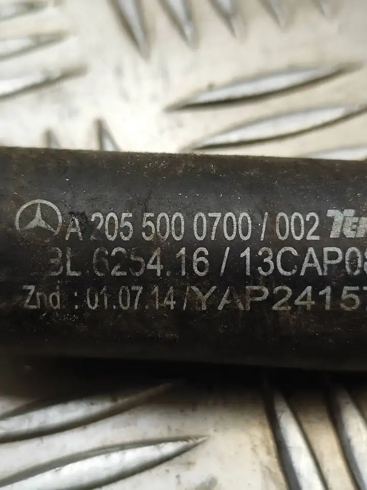 Mercedes-Benz C W205 (2014 - 2021) A2055000700 Шланги системы охлаждения — фото 6