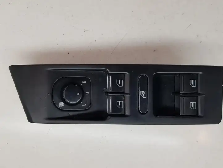 Volkswagen PASSAT B7 (2011 - 2014) 3AC857858A Кнопка стеклоподъемников — фото 1