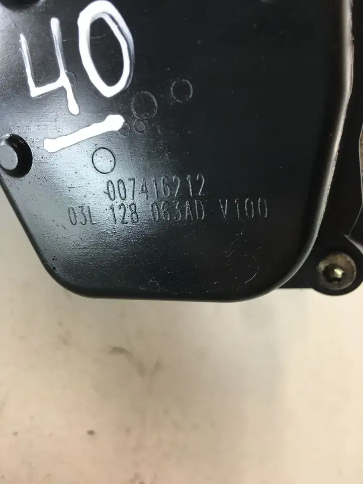 Skoda Rapid (NH) (2012 - 2019) 03L128063AD Дроссельная заслонка — фото 4