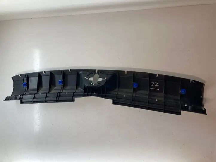 Hyundai i40 (2011 - ) 857703Z000 Отделка порога багажника — фото 2