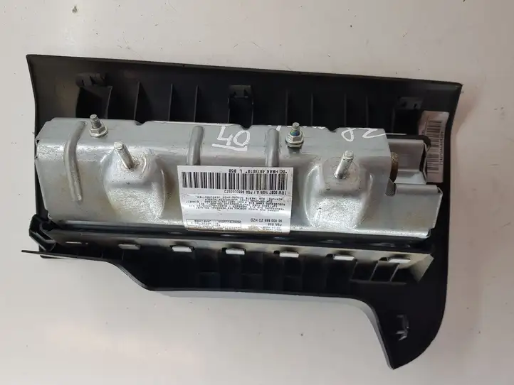Citroen C4 (2008 - 2011) 96600568ZD Коленная подушка безопасности — фото 3
