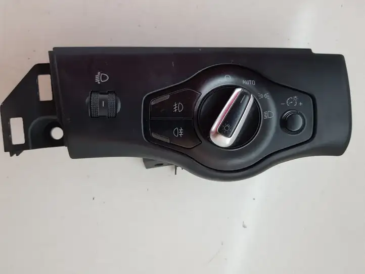 Audi A4 S4 B8 8K (2007 - 2011) 8K0941531AL Включатель фонарей — фото 1