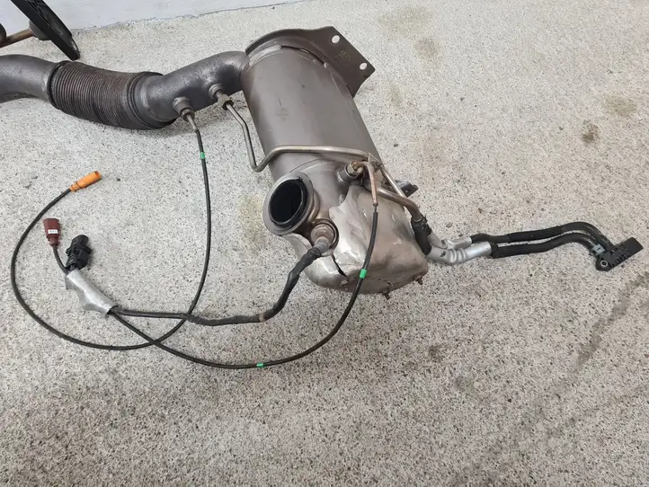Volkswagen Tiguan (2007 - 2011) 5N0131723E Катализатор / DPF / FAP — фото 4