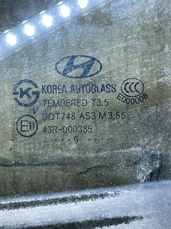 Hyundai Santa Fe (2009 - 2012) Стекло задней двери — фото 2