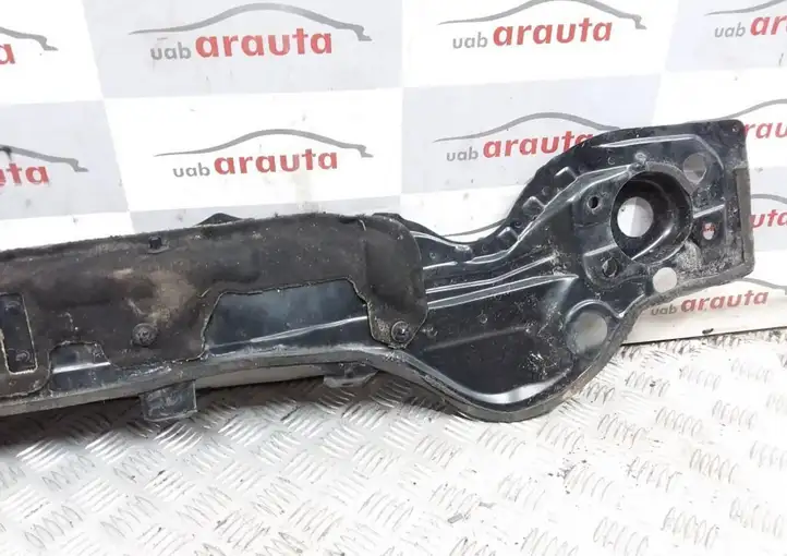 Honda CR-V (2006 - 2009) Прочие детали моторного отсека — фото 3