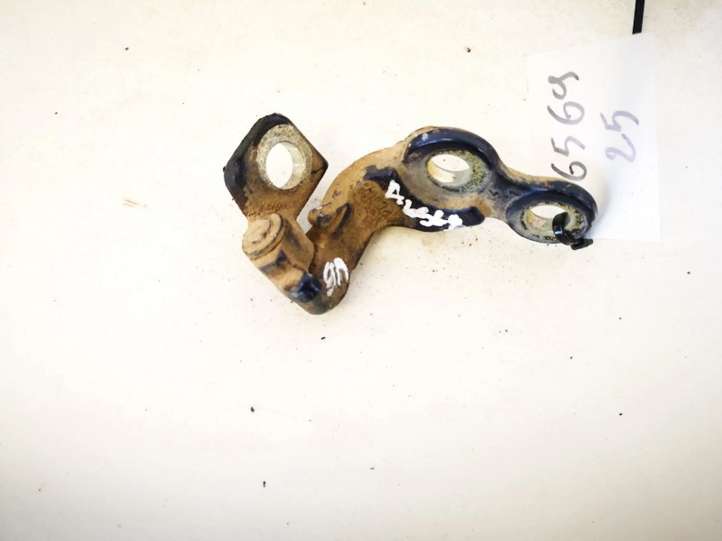 xs4aa26801ba Ford Focus Galinis apatinis vyris