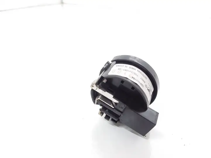 Opel Corsa D (2006 - 2010)  55701249 Громкоговоритель (громкоговорители) высокой частоты в передних дверях