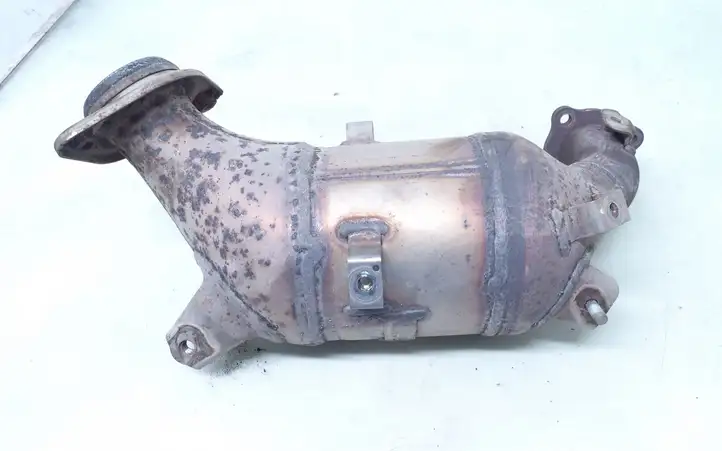 Toyota Avensis T270 (2009 - 2012) 0R050 Катализатор / DPF / FAP — фото 1