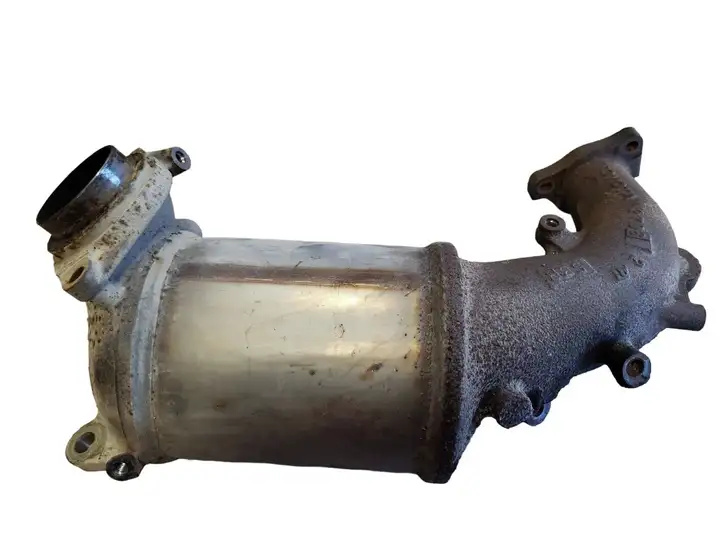 Toyota Corolla Verso AR10 (2004 - 2009) 2706 Катализатор / DPF / FAP — фото 1