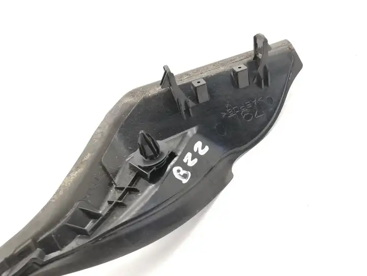 Toyota C-HR (2016 - 2022)   Другая внешняя деталь