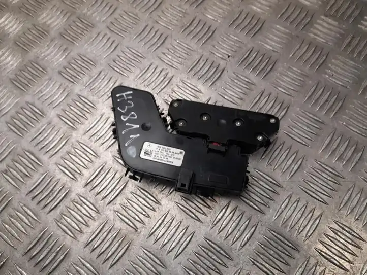 Mercedes-Benz S W222 (2013 - )  A2229055601 Включатель (включатели) памяти