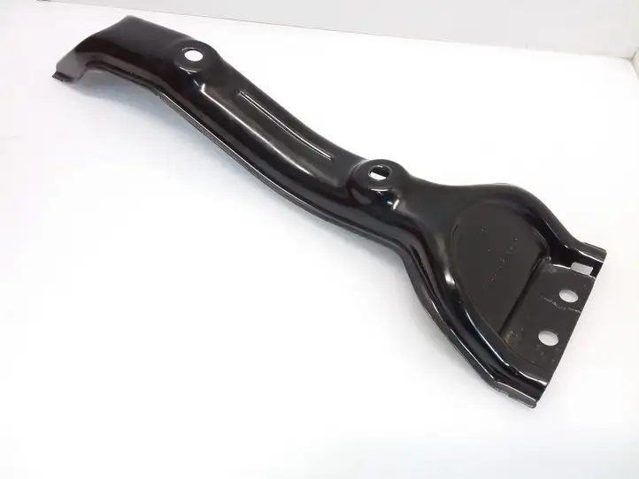 Tesla Model 3   109870400D Другая внешняя деталь