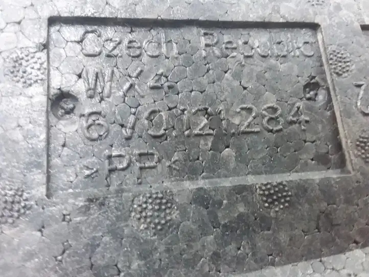 Skoda Fabia Mk3 (NJ) (2015 - 2021)  6V0121284 Другая деталь отсека двигателя