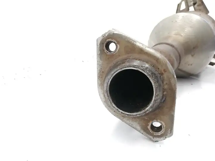 Toyota Auris E180 (2012 - 2018) Катализатор / DPF / FAP — фото 2