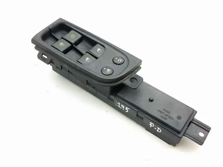 Maserati Quattroporte (2003 - 2008) 501201350015 Блок кнопок стеклоподъемников — фото 1
