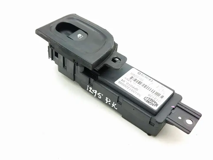 Maserati Quattroporte (2003 - 2008) 501201320005 Блок кнопок стеклоподъемников — фото 1