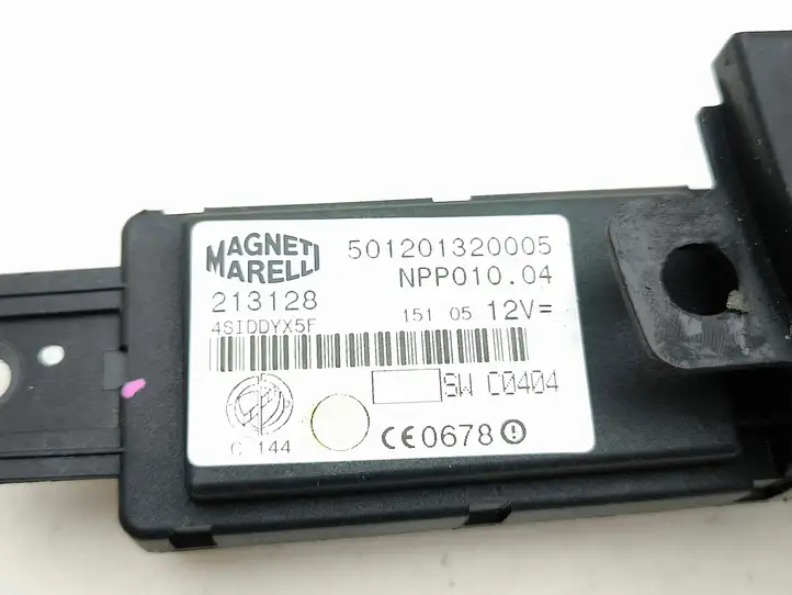 Maserati Quattroporte (2003 - 2008) 501201320005 Блок кнопок стеклоподъемников — фото 4