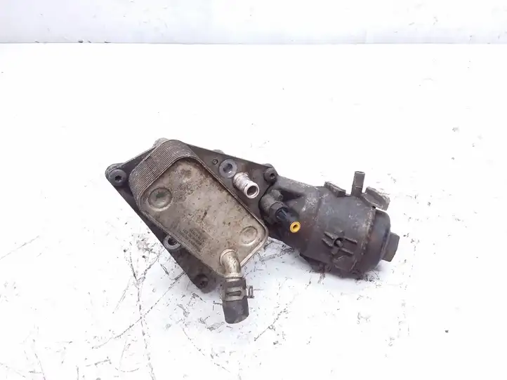Opel Astra H (2004 - 2009) 5989070231 Прочие детали моторного отсека — фото 1