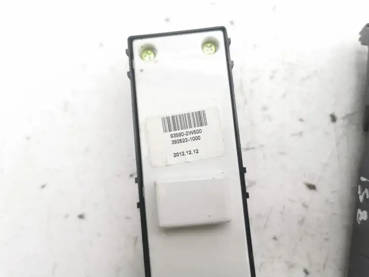 Hyundai Santa Fe (2012 - 2015) 935752W620 Кнопка стеклоподъемников — фото 2