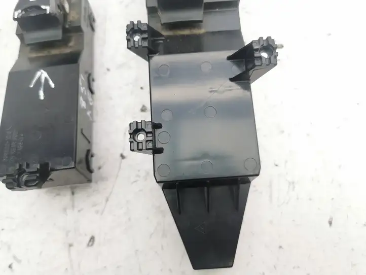 Hyundai Santa Fe (2012 - 2015) 935752W620 Кнопка стеклоподъемников — фото 6