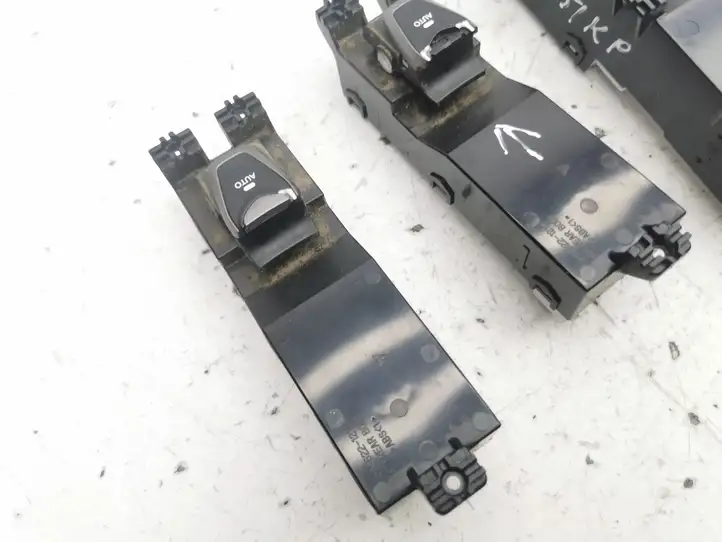 Hyundai Santa Fe (2012 - 2015) 935752W620 Кнопка стеклоподъемников — фото 8