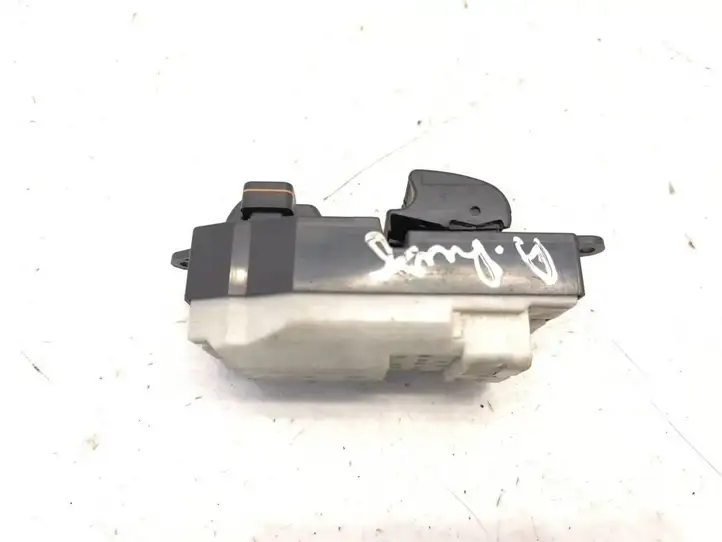 Toyota Yaris Verso (1999 - 2005) 8482052080 Блок кнопок стеклоподъемников — фото 3