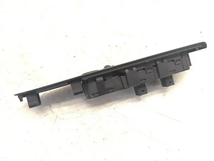 Citroen C6 (2005 - 2012) 96519384ZD Кнопка стеклоподъемников — фото 8